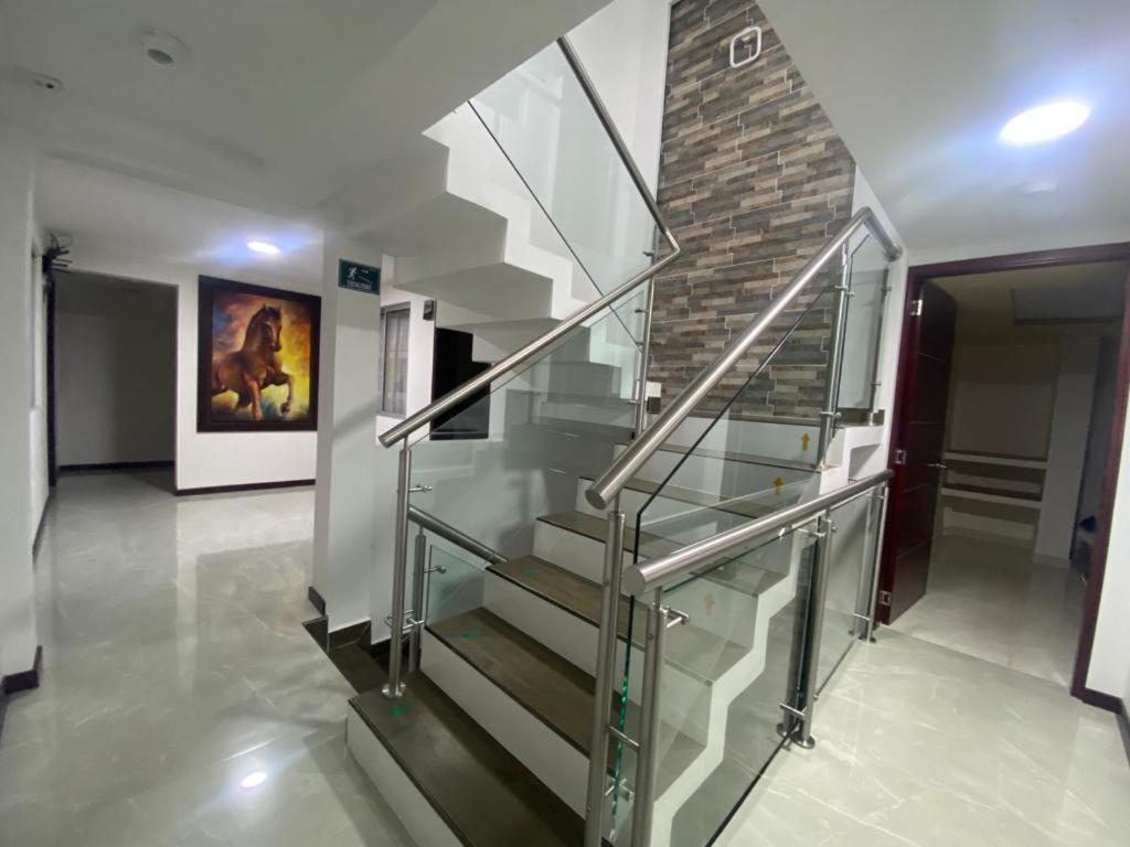 Hotel Dubai Suite Pasto Exterior photo